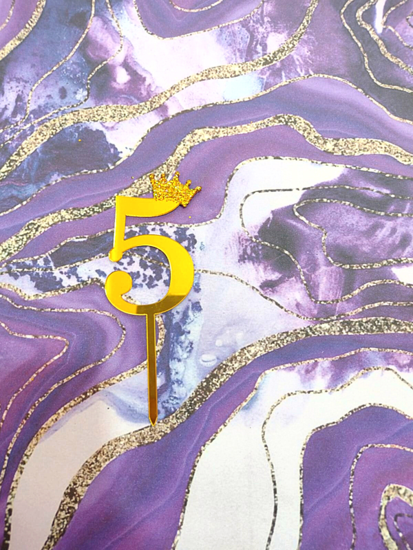 Numero "5" dorado con corona para torta (hl)