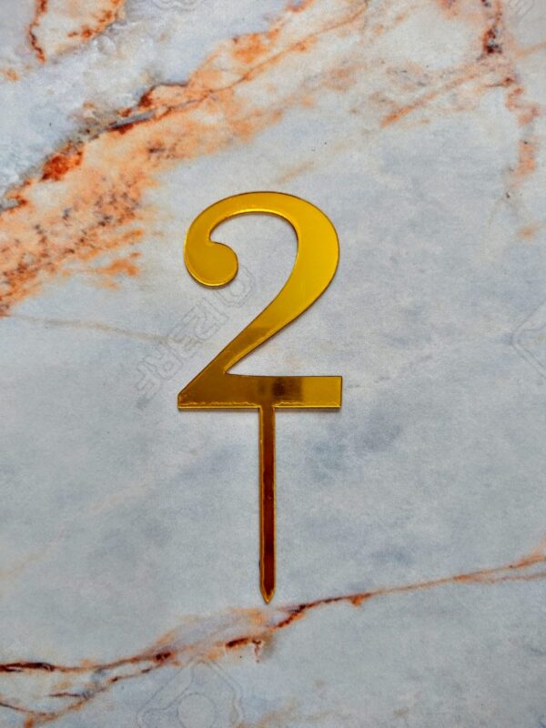 Numero "2" para torta dorado (HL)