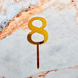 Numero “8” para torta dorado (HL)