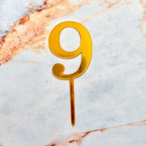 Numero “9” para torta dorado (HL)